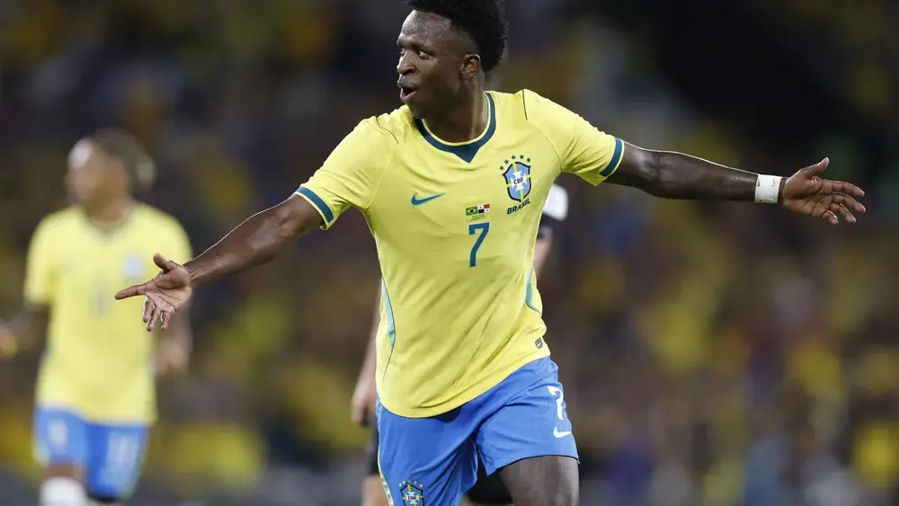 Brazil second most beautiful World Cup jersey, English paper says