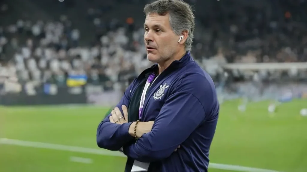 Brazil Corinthians VP takes leave amid allegations