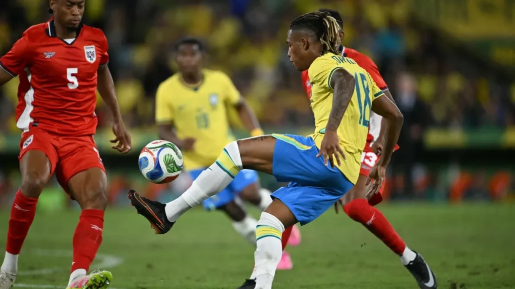 Brazil wishes Danilo luck ahead of World Cup, stirs fans