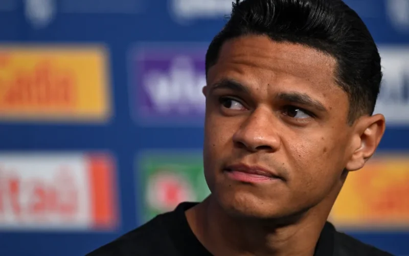 Brazil's Douglas Santos eyes Neymar return for World Cup