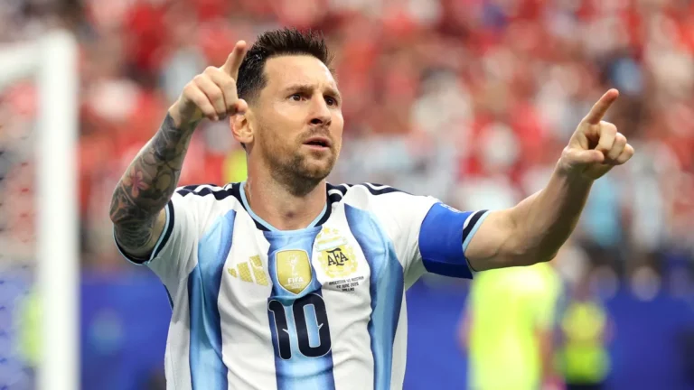 Brazil's Vinicius in chase as Messi leads World Cup scoring after group stage