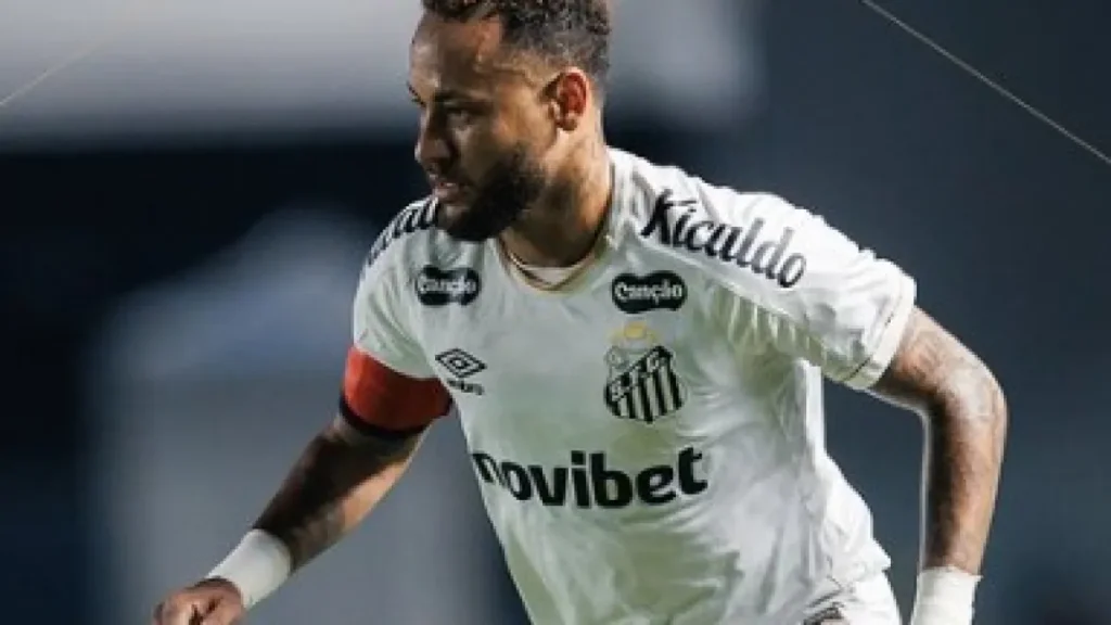 Brazil Neymar Quiet, Defense Shines in Santos Draw
