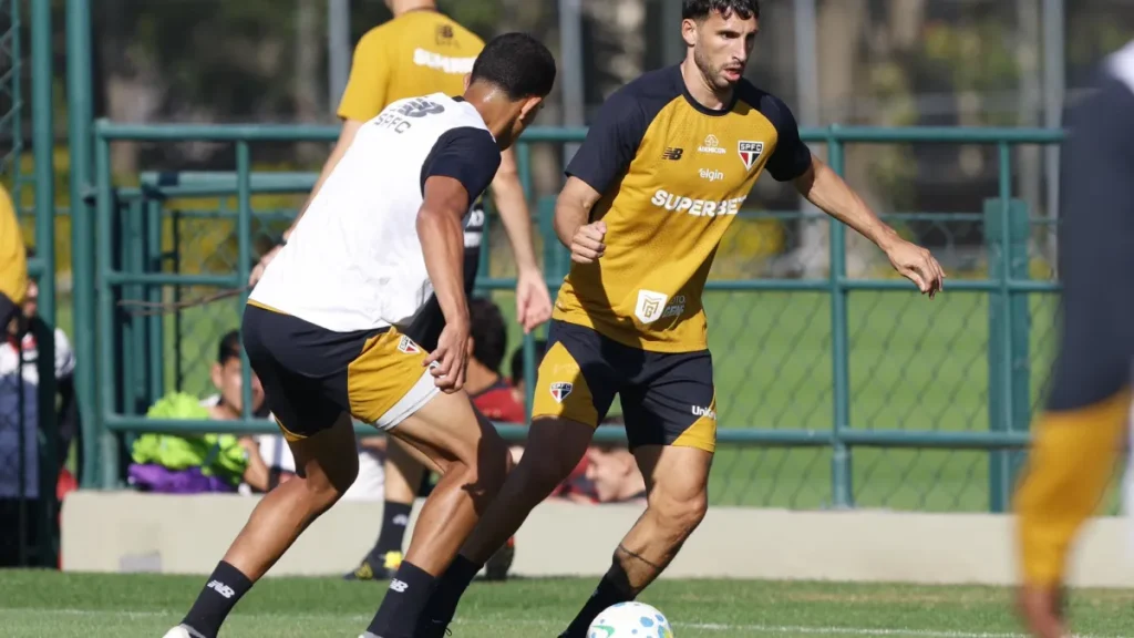 Brazil’s Calleri tops Brasileirão in aerial duels won