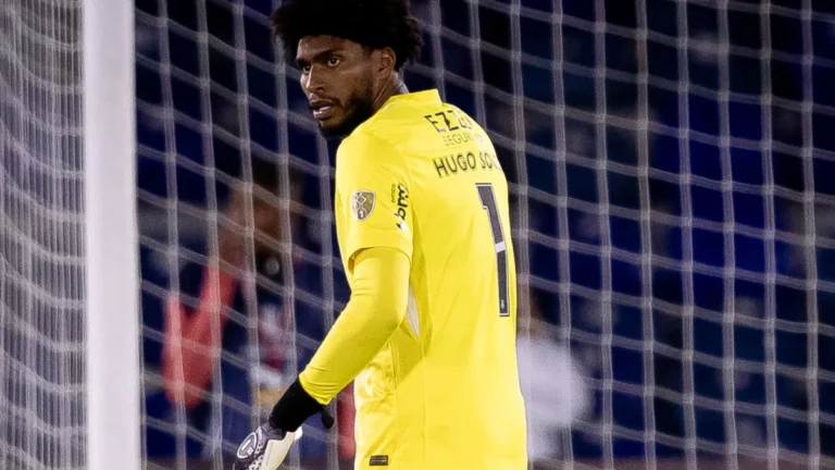 Brazil goalkeeper Hugo Souza praises Memphis, upbeat on Corinthians renewal