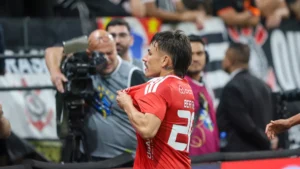 Brazil’s Inter coach lauds tough Corinthians win