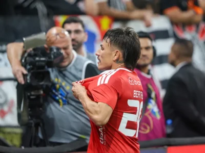 Brazil’s Inter coach lauds tough Corinthians win