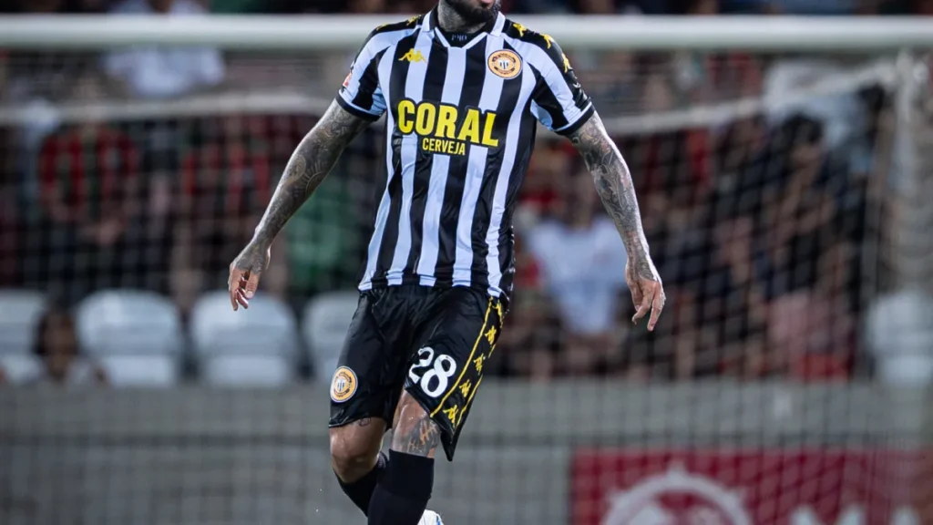 Brazil's Liziero Scores to Earn Nacional Draw in Portugal Opener