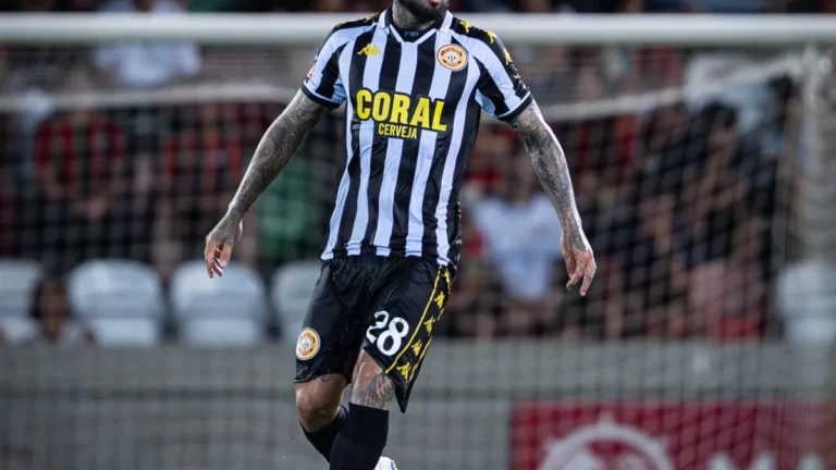 Brazil's Liziero Scores to Earn Nacional Draw in Portugal Opener