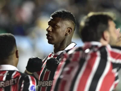 Brazil’s Sao Paulo Holds Bolivar to Draw in La Paz