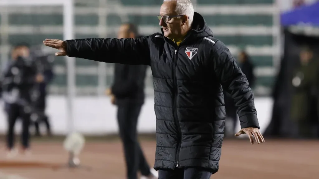 Brazil coach Dorival praises Sao Paulo draw in altitude: 'Reliable game
