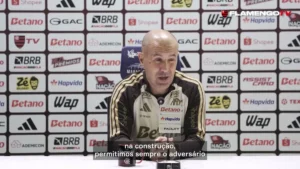 Brazil Flamengo star shrugs off Mineirao jeers: 'No one says no to us