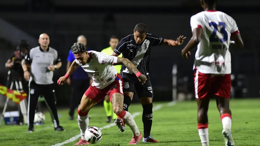 Brazil Ponte Preta draws with Nautico despite two-man edge, stays last in Serie B